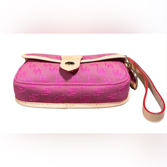 Vintage Dooney & Bourke Pink Monogram Clutch Wristlet - Picture 7 of 8
